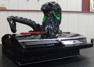 Illustration for article titled Alien Chestburster Finds Loving Host in PS3